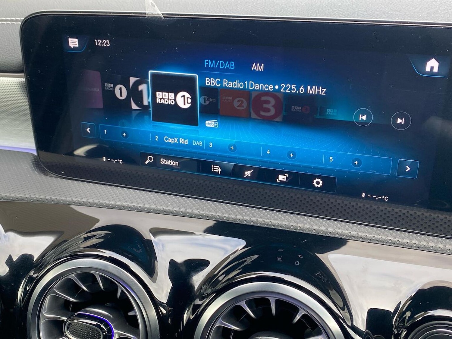 Used Mercedes-Benz A-Class 2021 for sale - 76450576: Photo 25