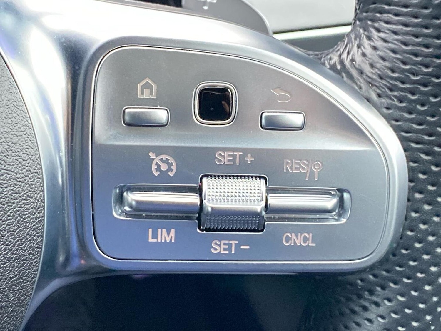 Used Mercedes-Benz CLA 2022 for sale - 76931626: Photo 27