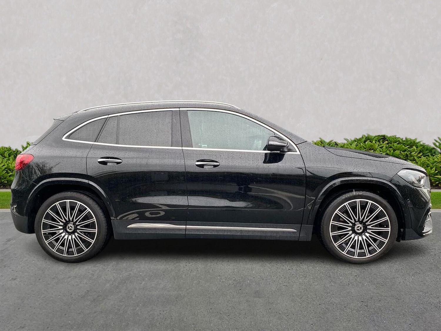 Used Mercedes-Benz GLA 2024 for sale - 76324636: Photo 3