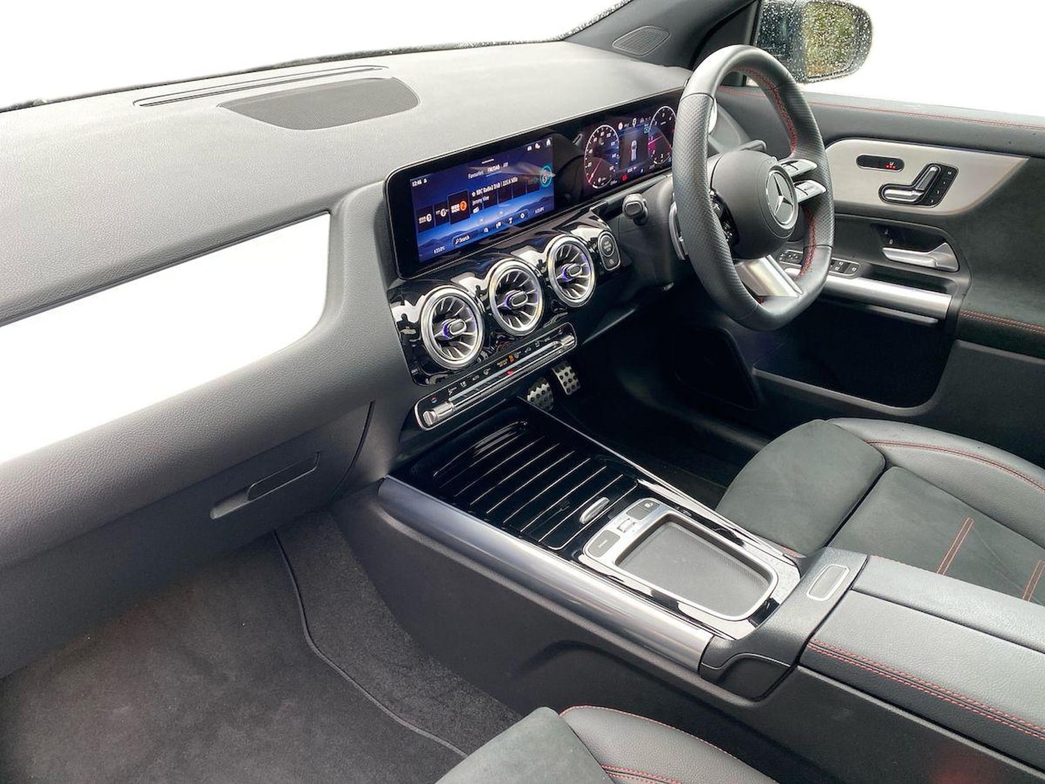 Used Mercedes-Benz GLA 2024 for sale - 76324636: Photo 7