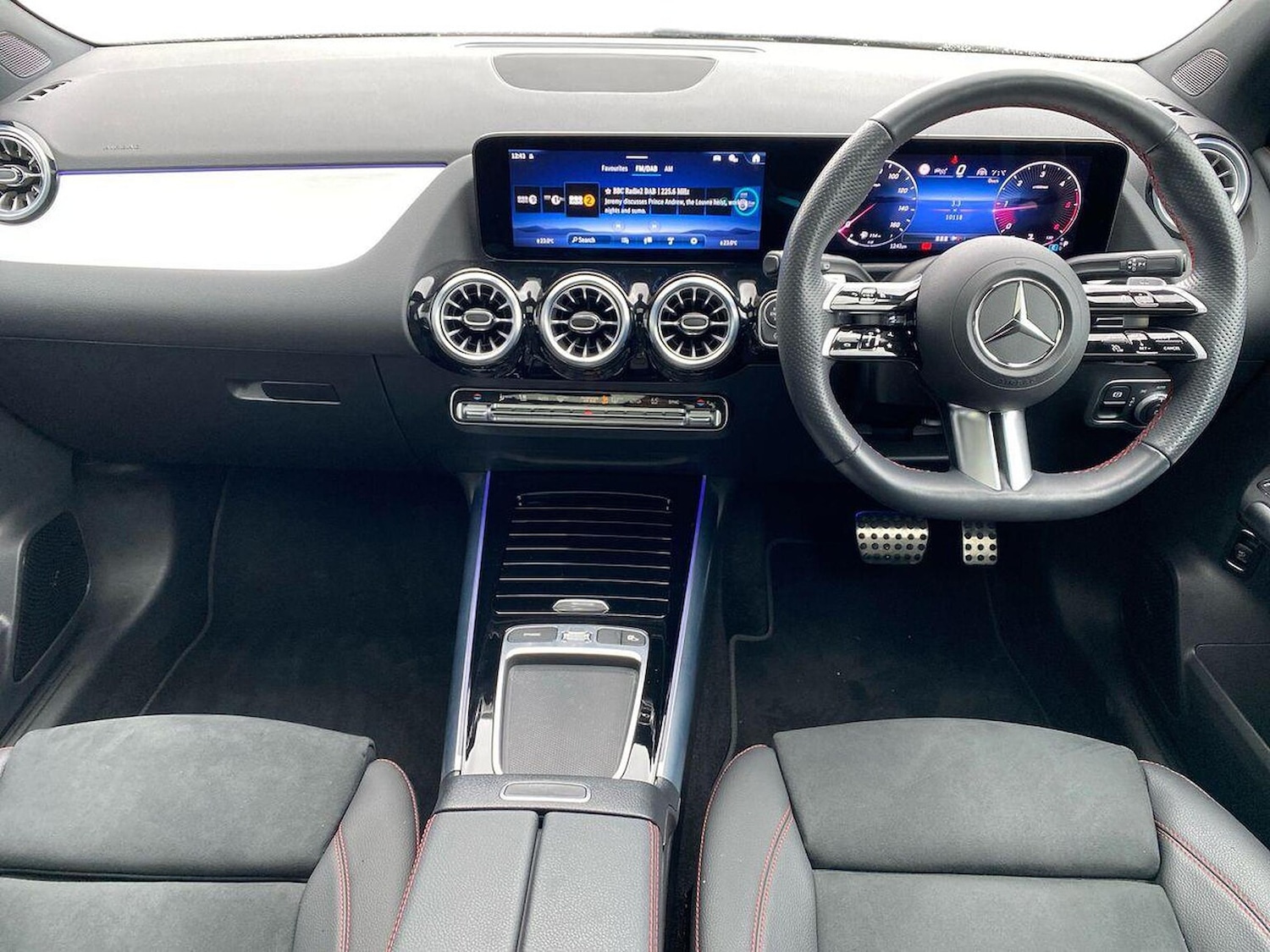 Used Mercedes-Benz GLA 2024 for sale - 76324636: Photo 8