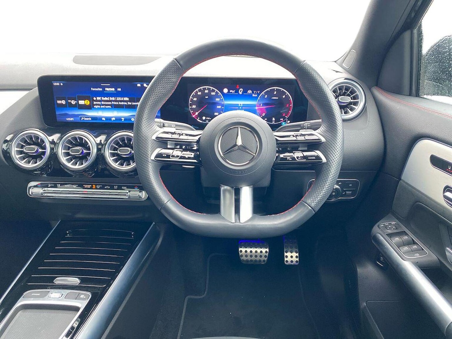 Used Mercedes-Benz GLA 2024 for sale - 76324636: Photo 9