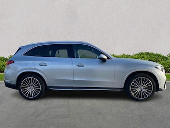 Used Mercedes-Benz GLC 2023 for sale - 76207426: Photo 3