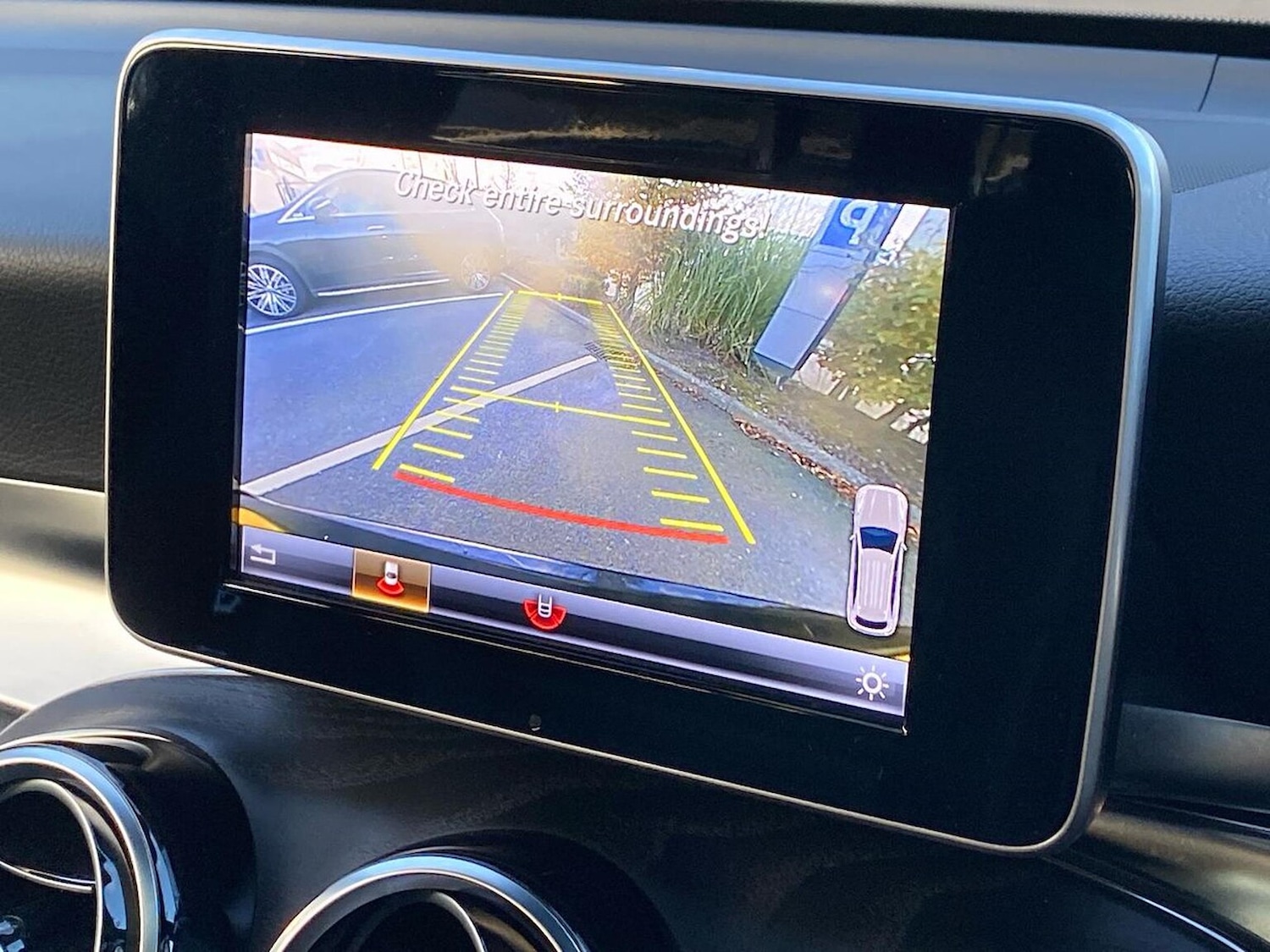 Used Mercedes-Benz GLC 2018 for sale - 76403428: Photo 23