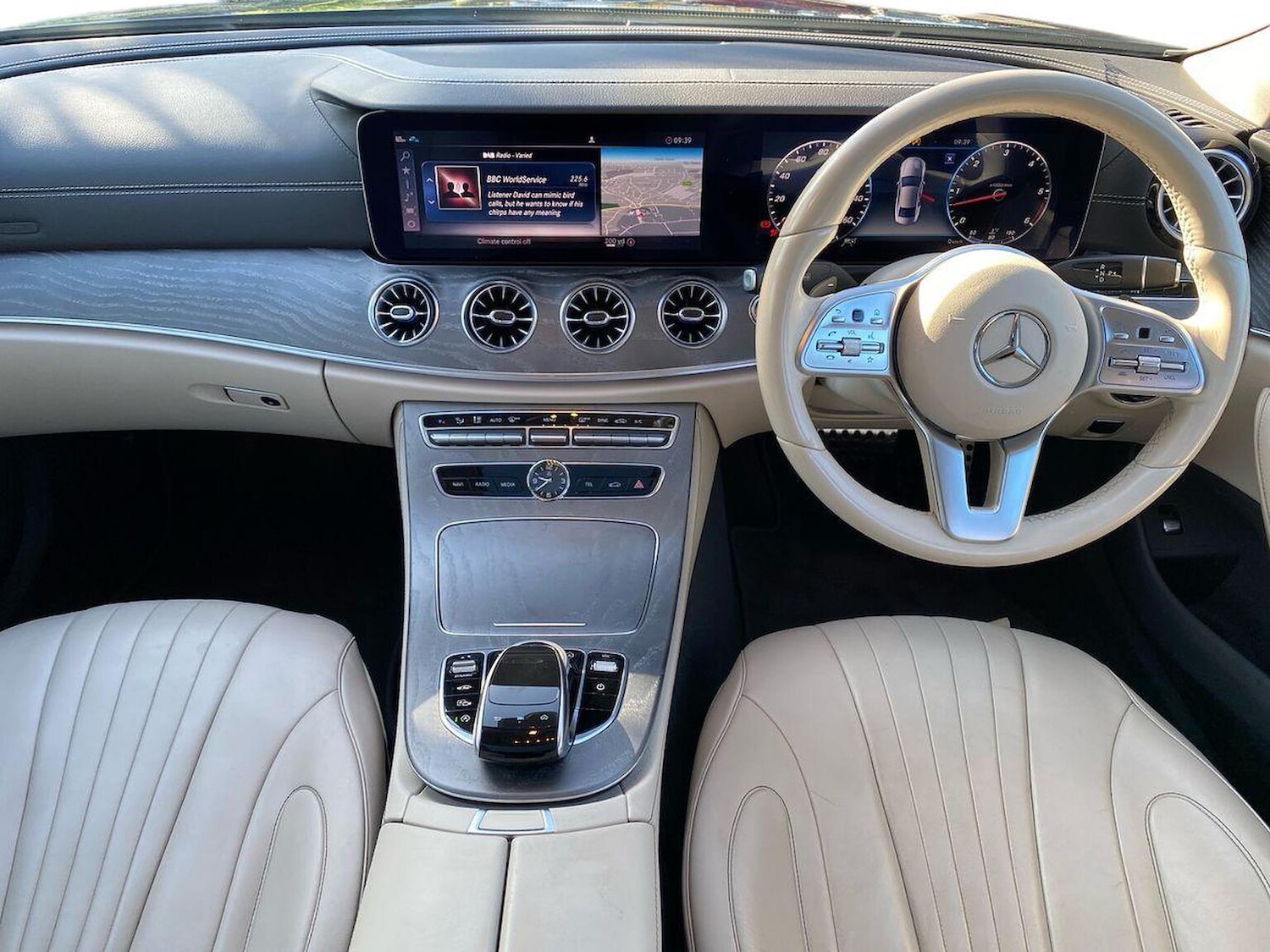 Used Mercedes-Benz CLS 2019 for sale - 76402445: Photo 8