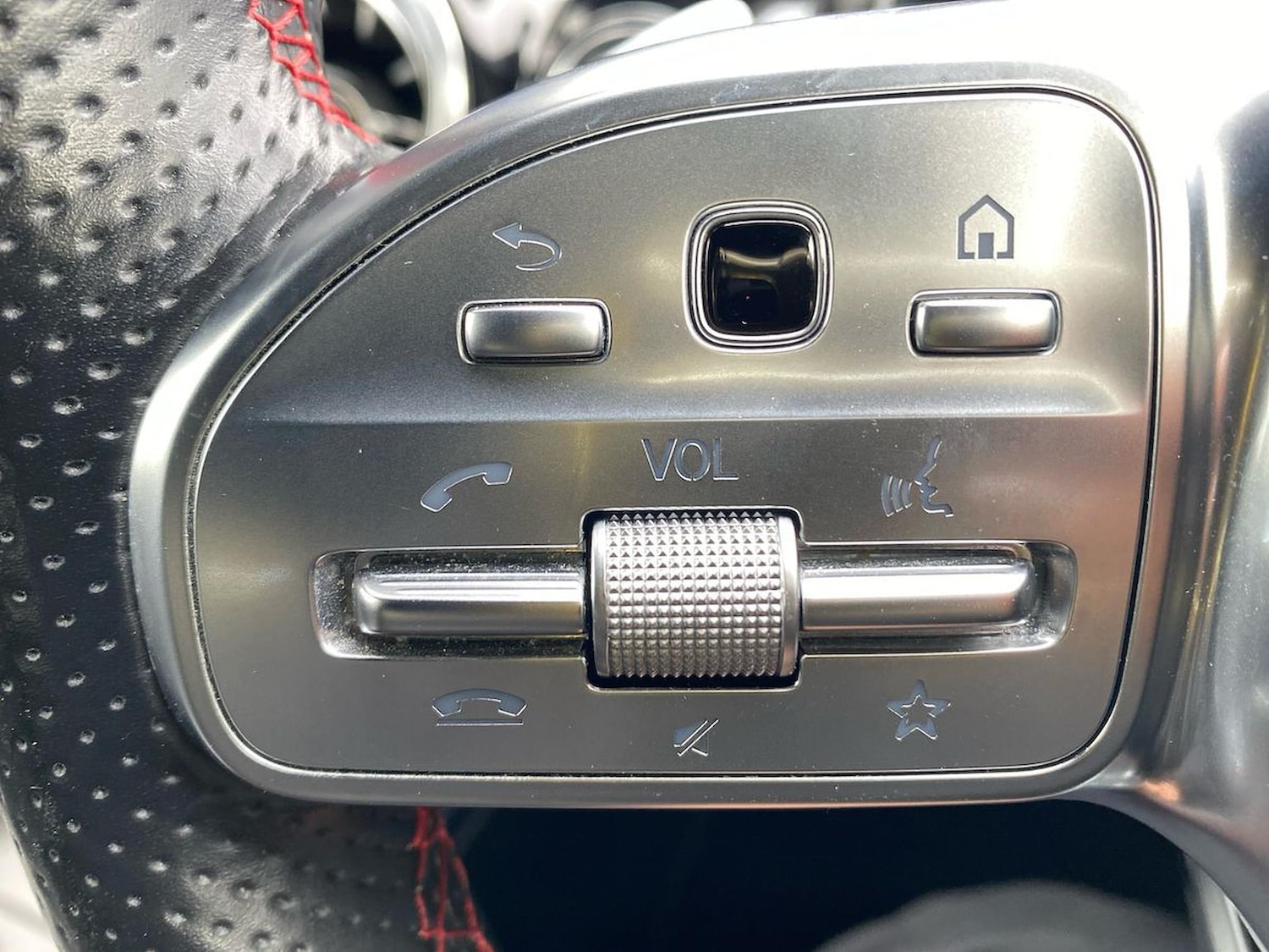 Used Mercedes-Benz EQA 2022 for sale - 76450584: Photo 26