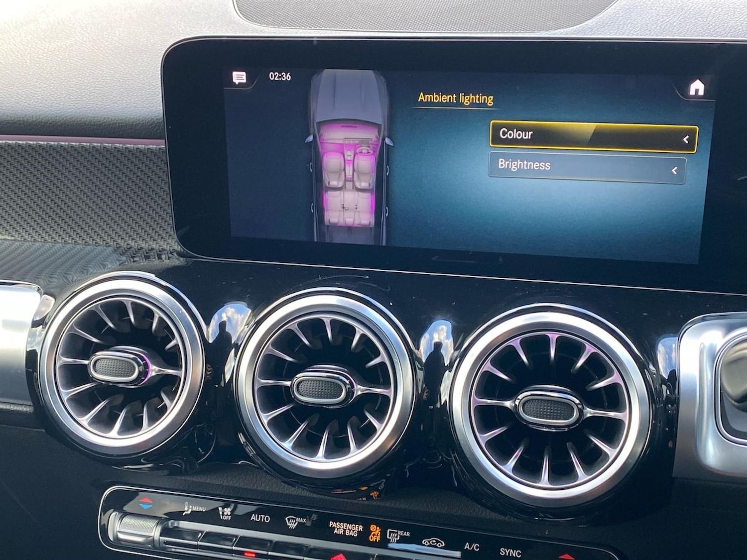 Used Mercedes-Benz GLB 2023 for sale - 76628020: Photo 12