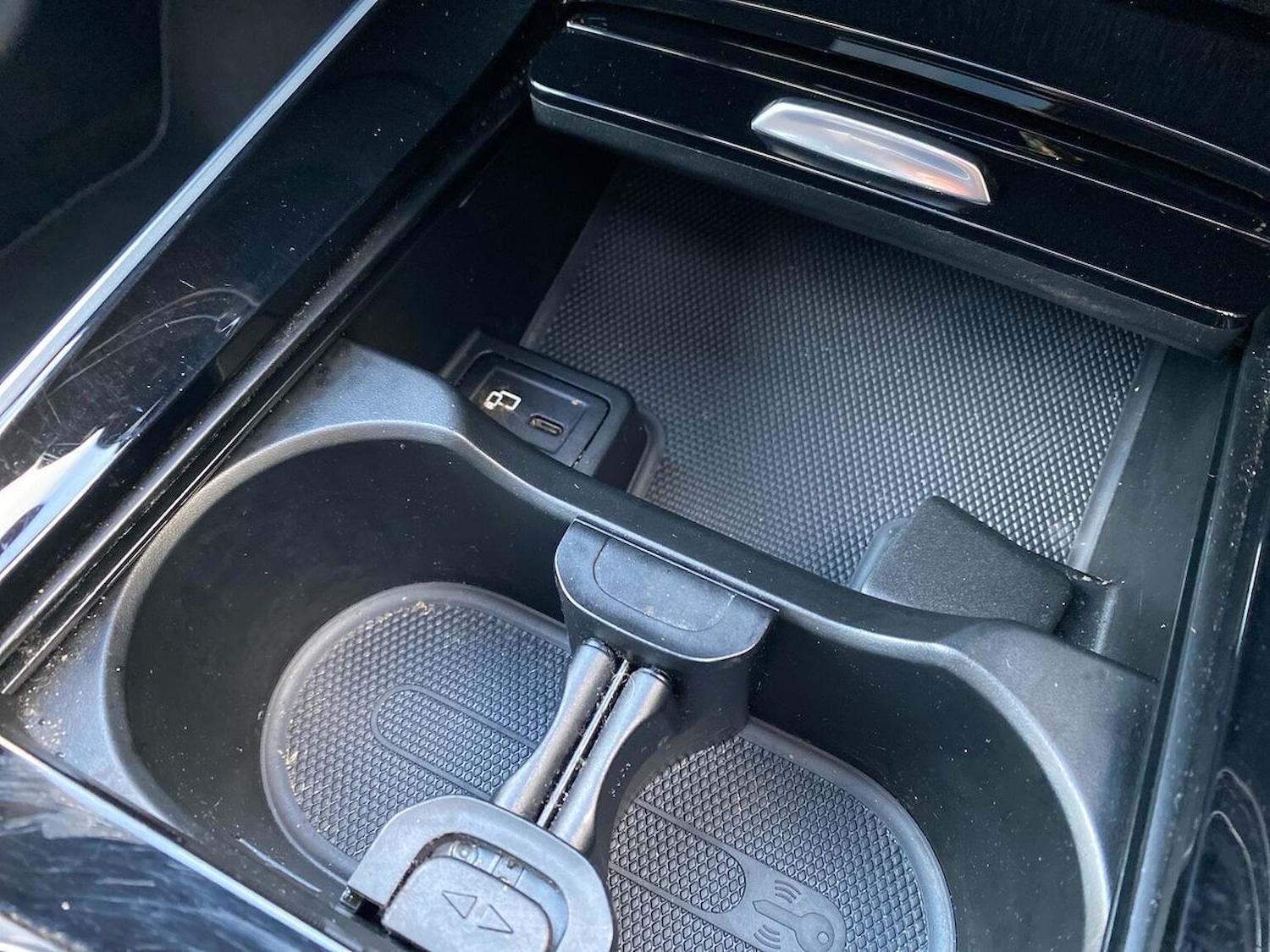 Used Mercedes-Benz GLB 2023 for sale - 76628020: Photo 32