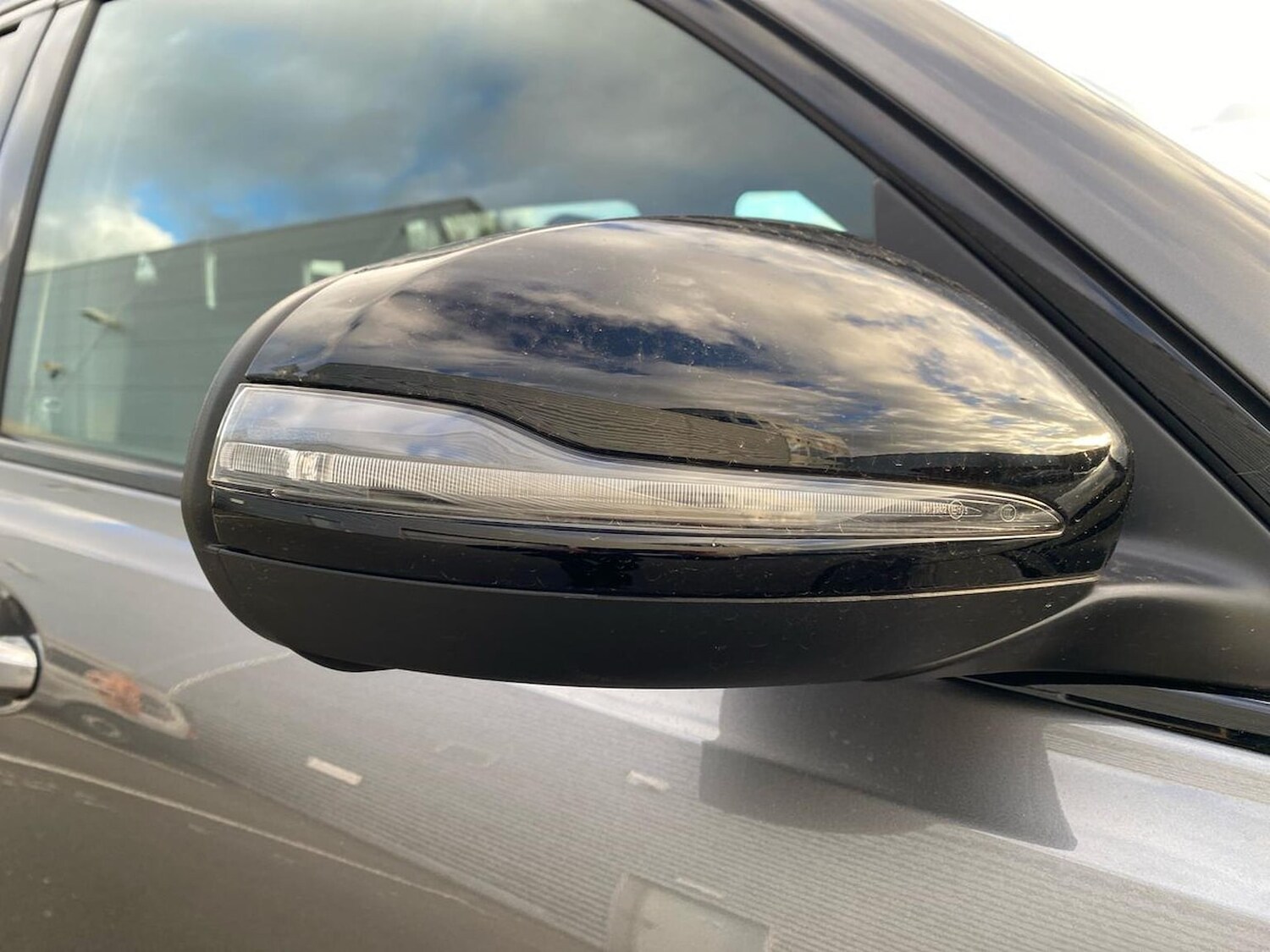 Used Mercedes-Benz GLB 2023 for sale - 76628020: Photo 38