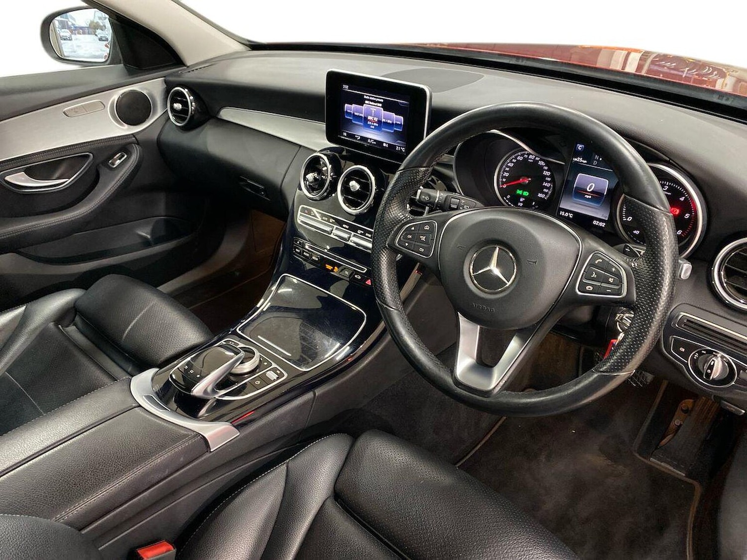 Used Mercedes-Benz C Class 2015 for sale - 76982880: Photo 15