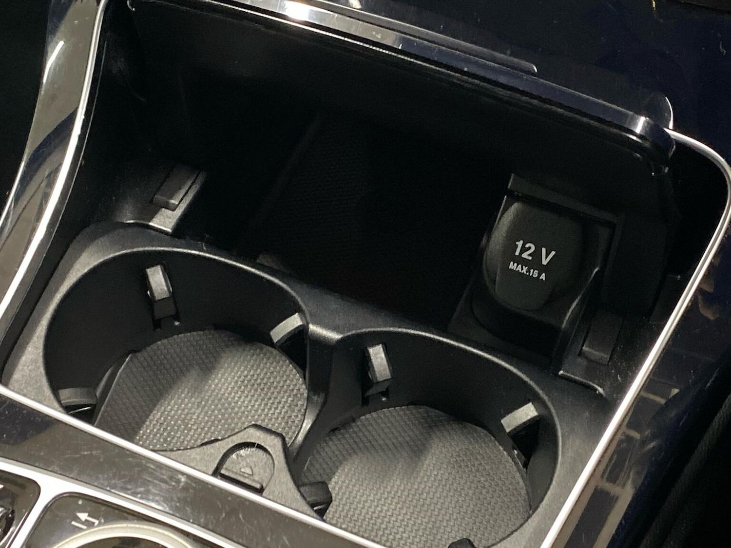 Used Mercedes-Benz C Class 2015 for sale - 76982880: Photo 32