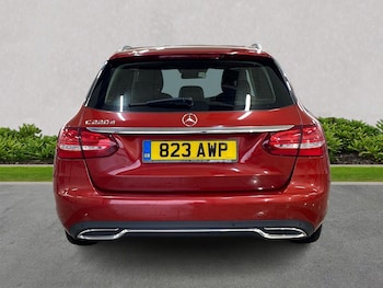 Used Mercedes-Benz C Class 2015 for sale - 76982880: Photo