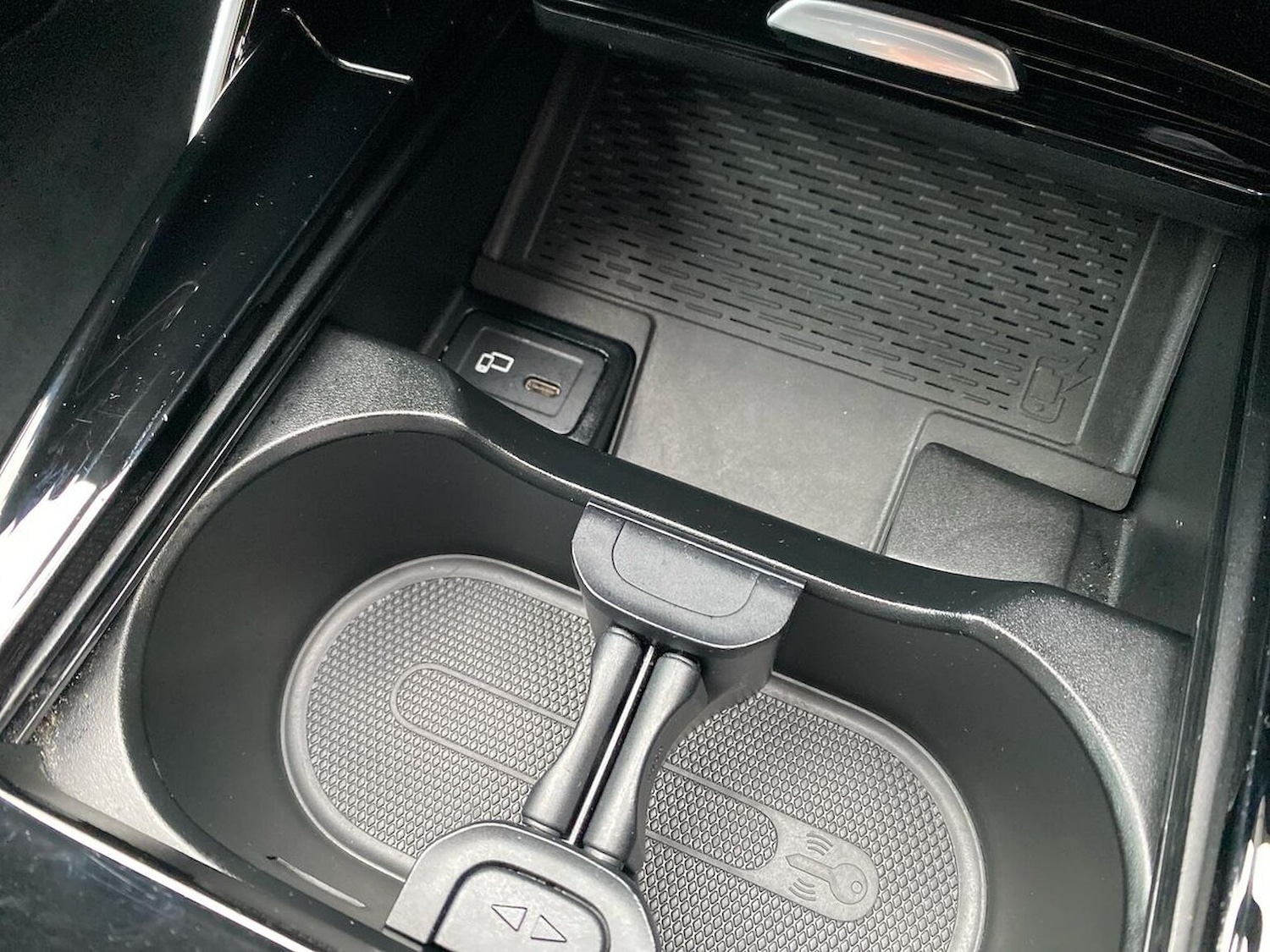 Used Mercedes-Benz CLA 2021 for sale - 76292936: Photo 32