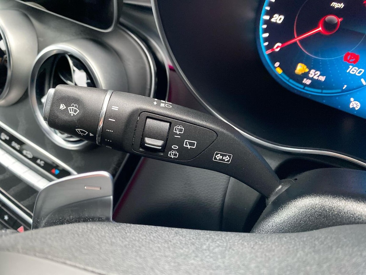 Used Mercedes-Benz GLC 2019 for sale - 76450579: Photo 28