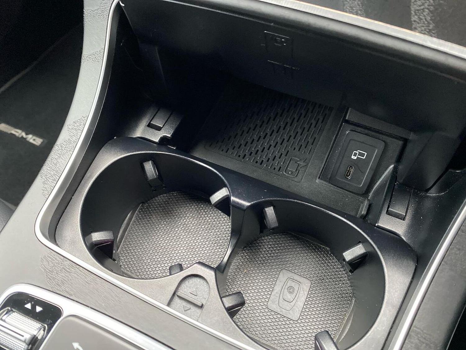 Used Mercedes-Benz GLC 2019 for sale - 76450579: Photo 32