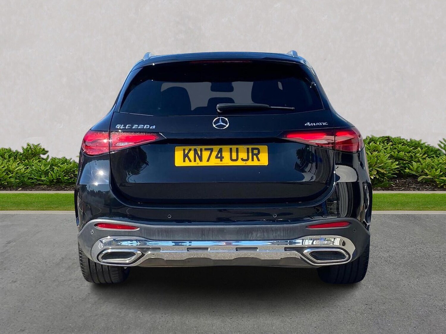 Used Mercedes-Benz GLC 2024 for sale - 76057960: Photo 4