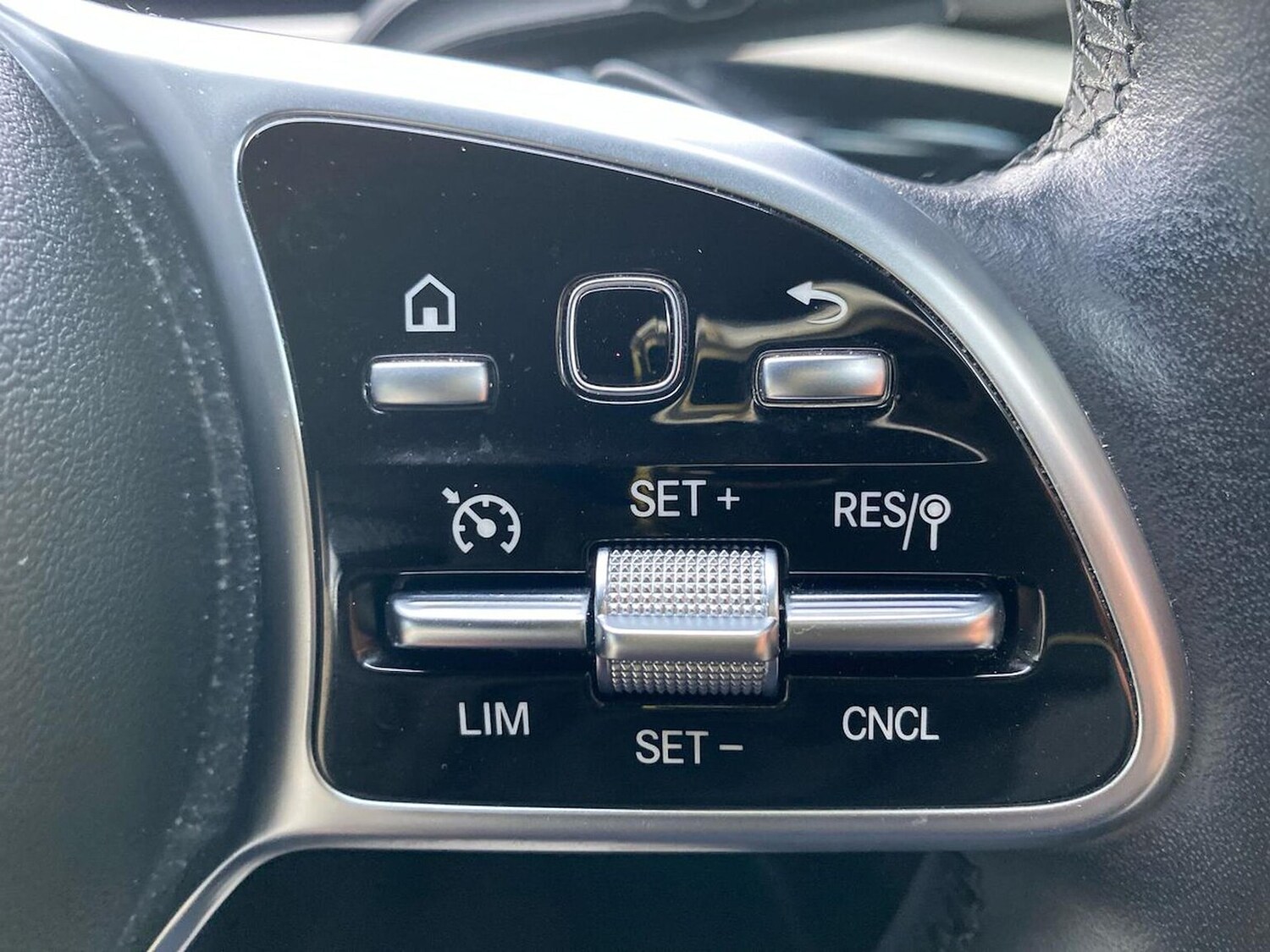 Used Mercedes-Benz A-Class 2021 for sale - 76588591: Photo 27