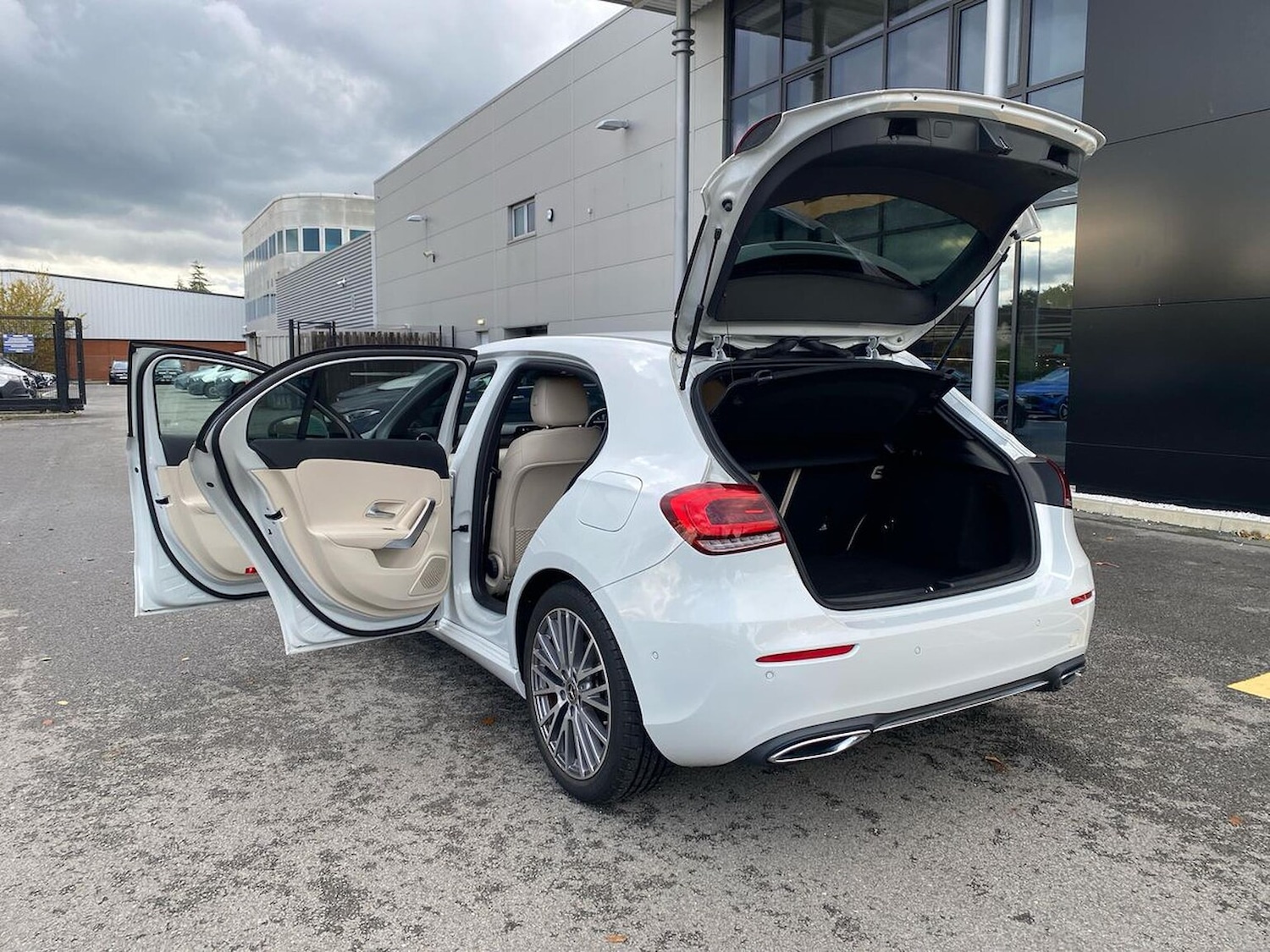 Used Mercedes-Benz A-Class 2021 for sale - 76588591: Photo 40