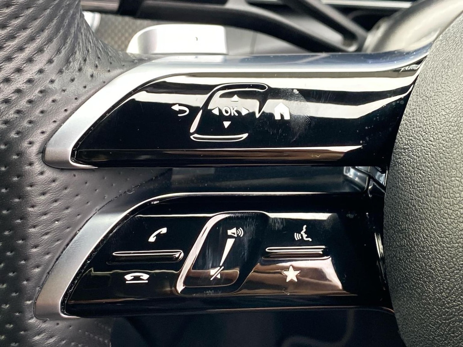 Used Mercedes-Benz GLC 2023 for sale - 76699436: Photo 26