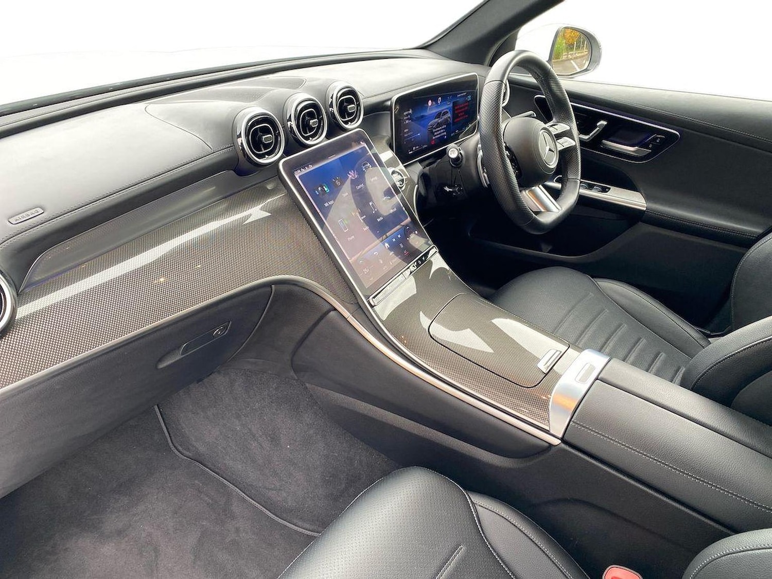 Used Mercedes-Benz GLC 2023 for sale - 76699436: Photo 7