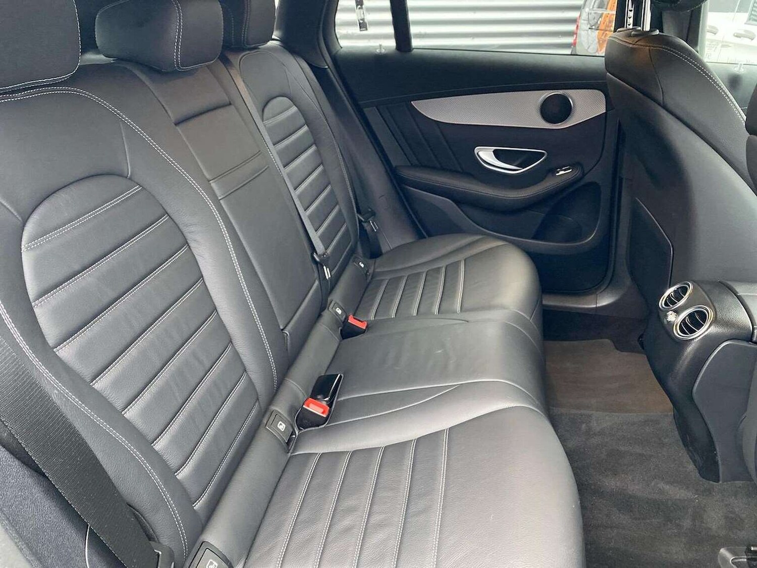 Used Mercedes-Benz EQC 2023 for sale - 77629393: Photo 16