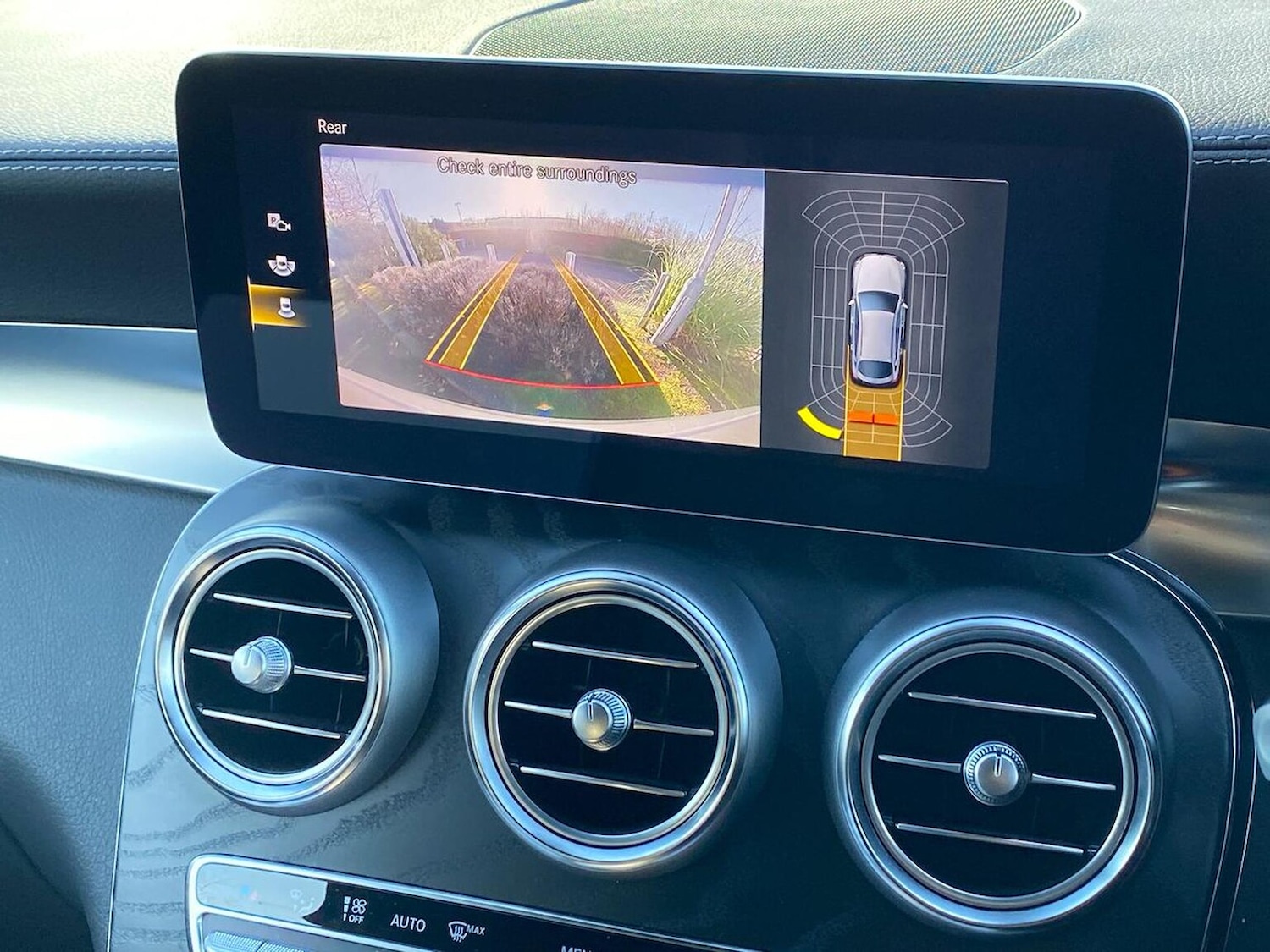 Used Mercedes-Benz GLC 2021 for sale - 76879717: Photo 23