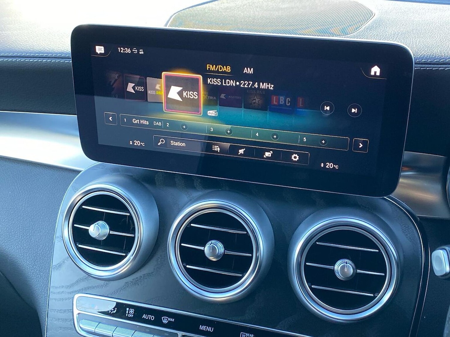 Used Mercedes-Benz GLC 2021 for sale - 76879717: Photo 25