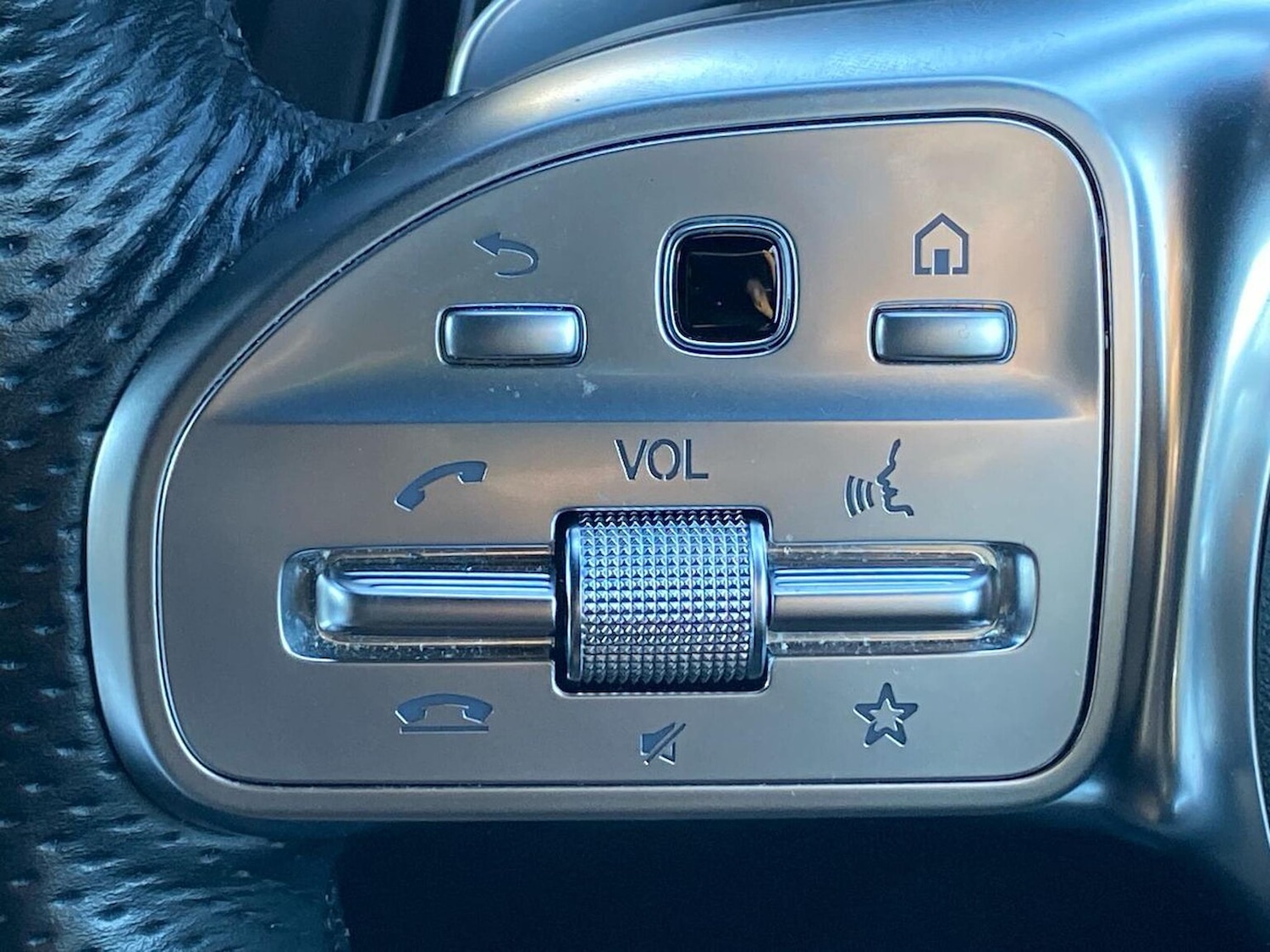 Used Mercedes-Benz GLC 2021 for sale - 76879717: Photo 26