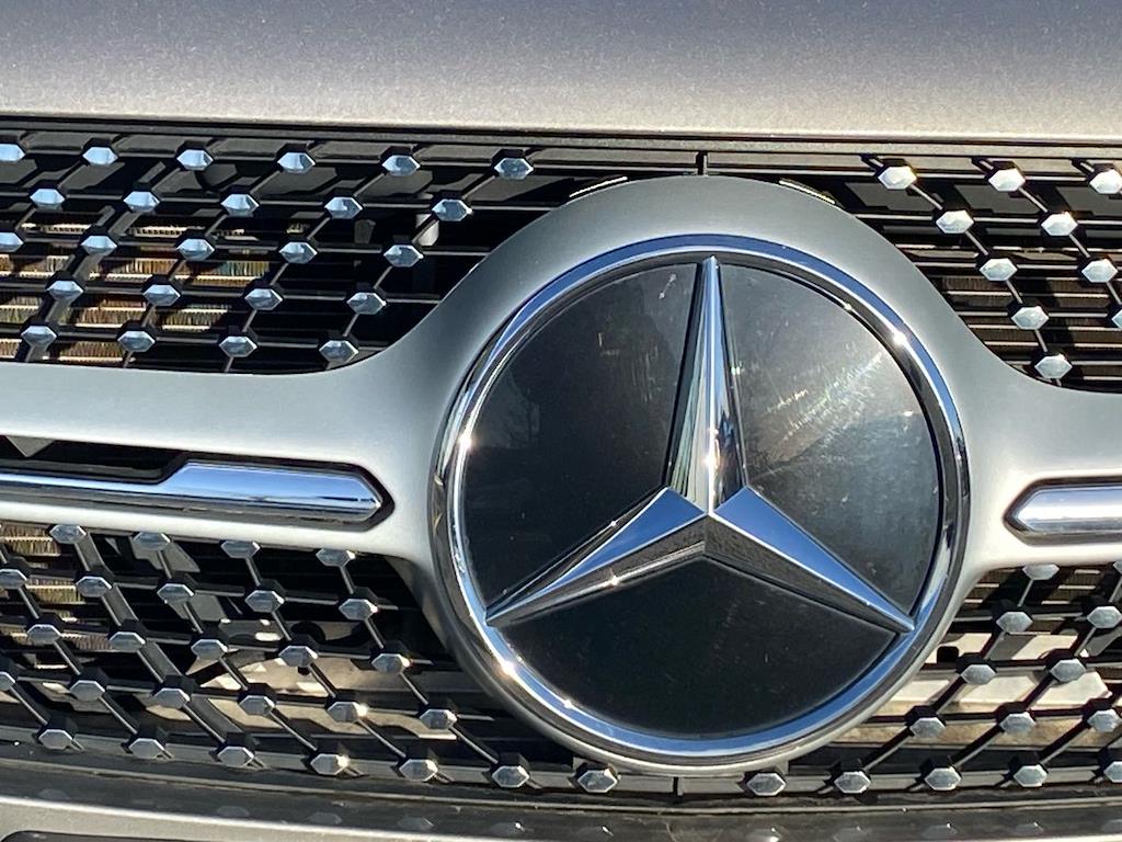 Used Mercedes-Benz GLC 2021 for sale - 76879717: Photo 33