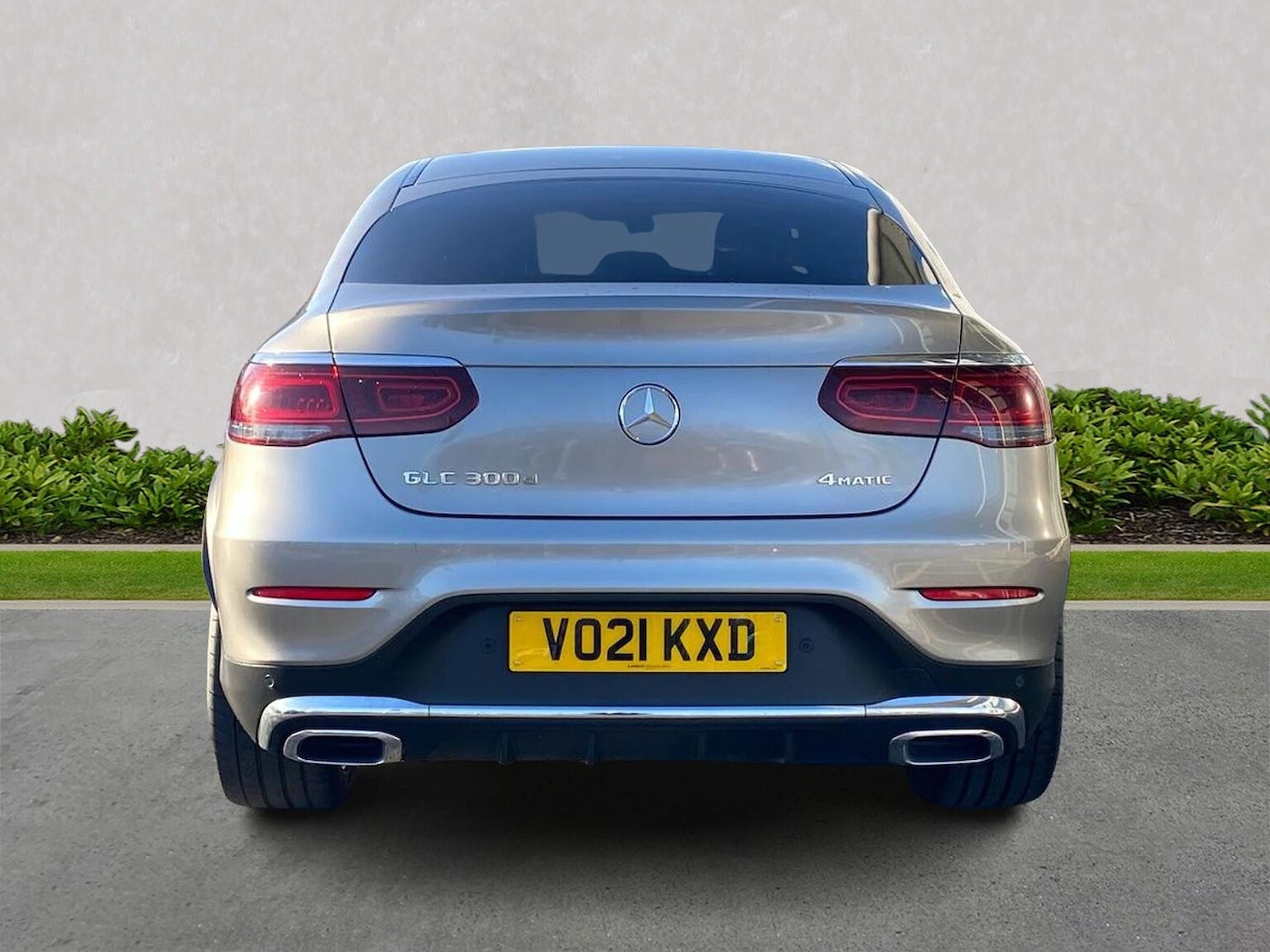 Used Mercedes-Benz GLC 2021 for sale - 76879717: Photo 4