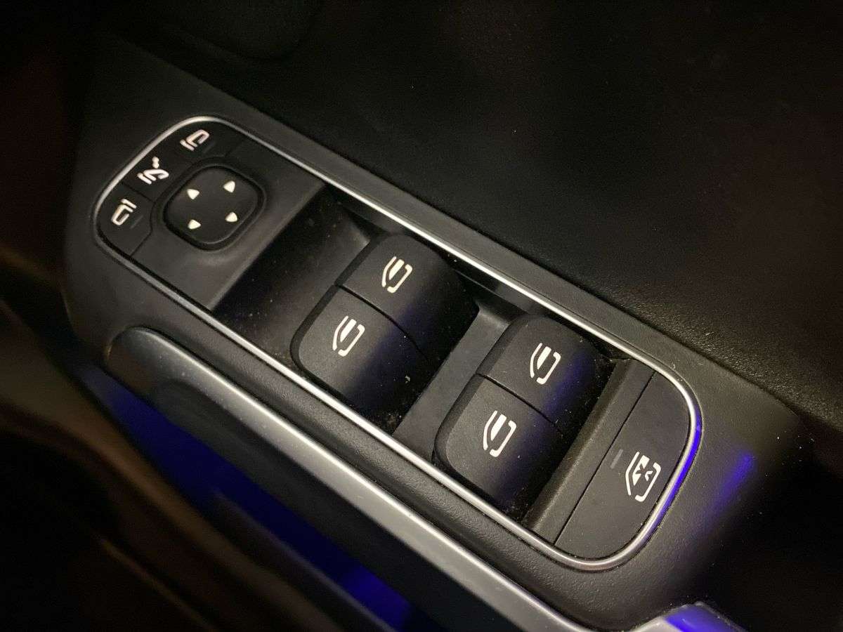 Used Mercedes-Benz GLB 2023 for sale - 78192389: Photo 21