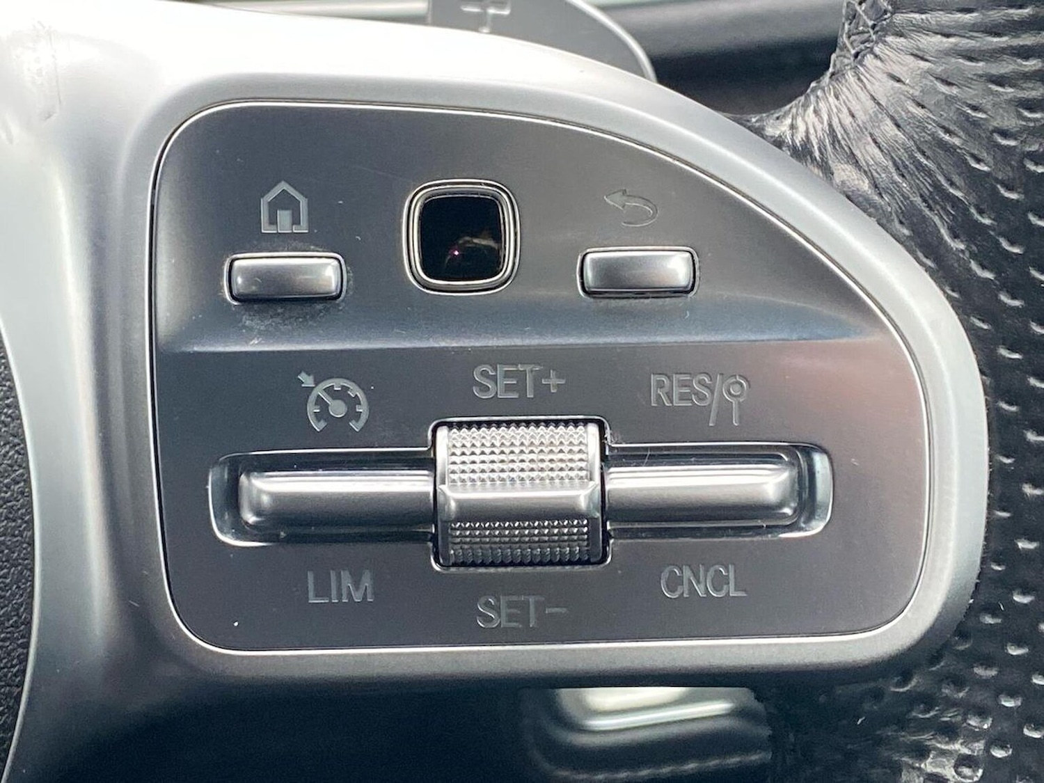 Used Mercedes-Benz GLE 2021 for sale - 76536598: Photo 27