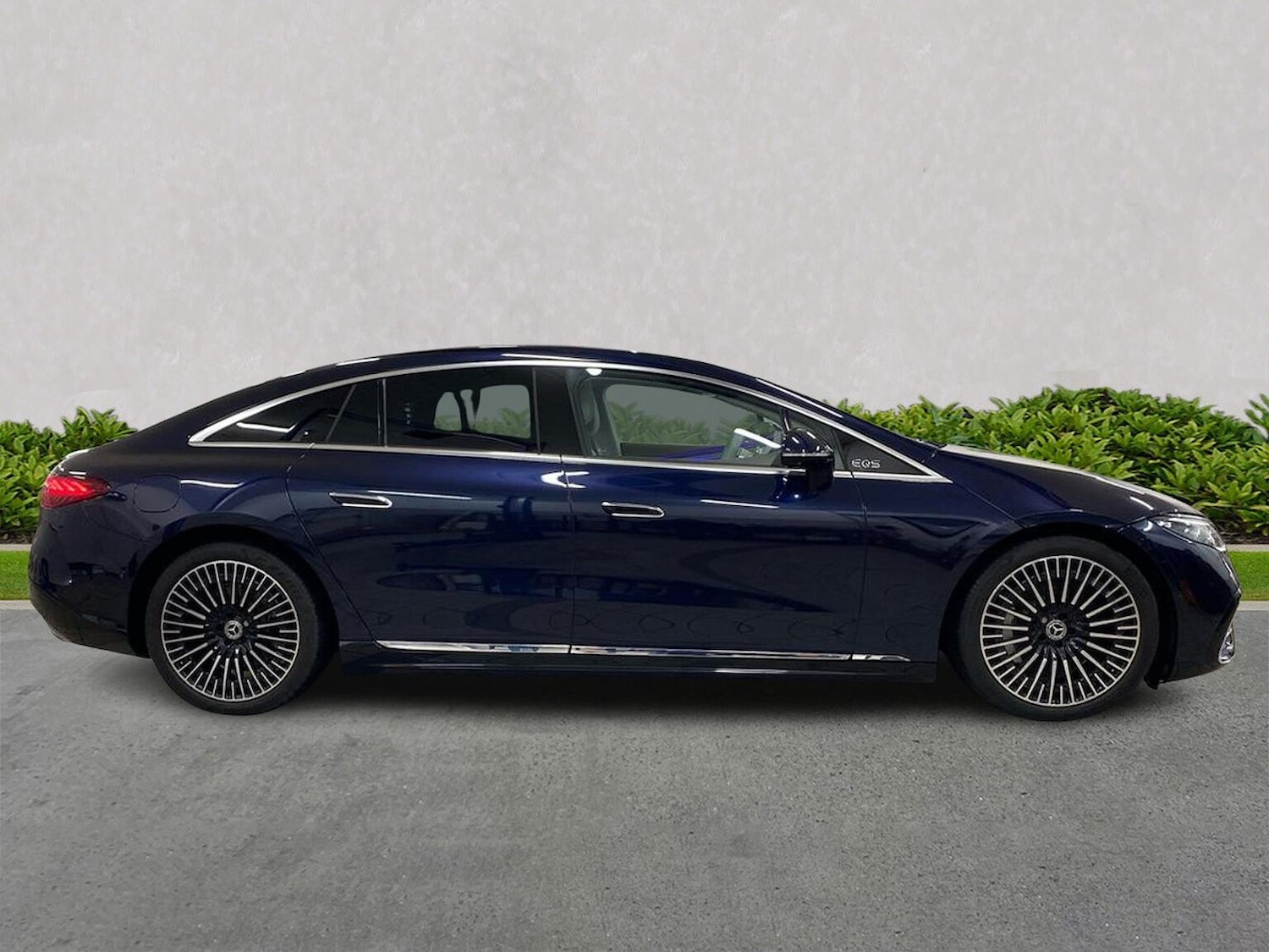 Used Mercedes-Benz EQS 2023 for sale - 76982881: Photo 3