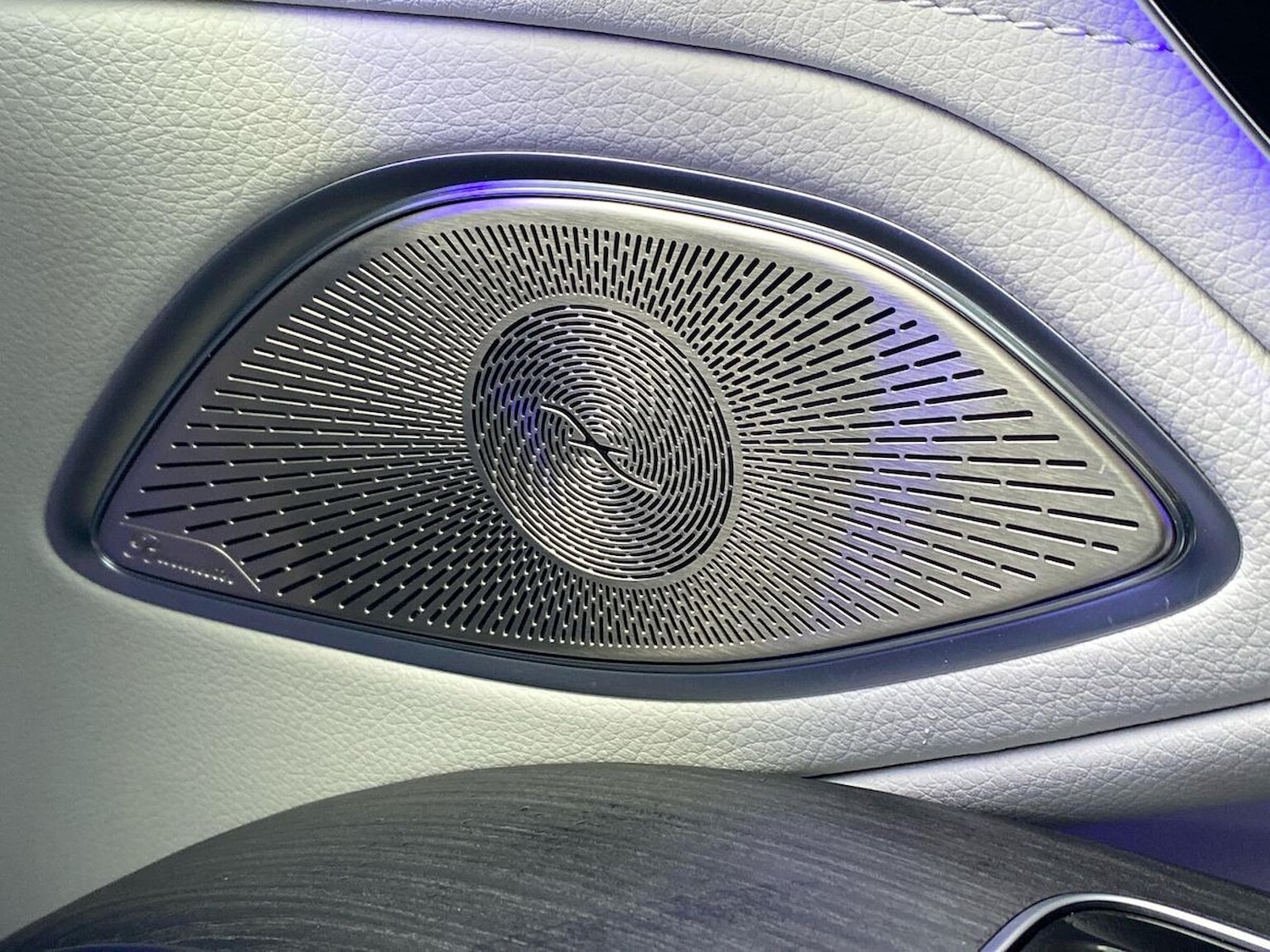 Used Mercedes-Benz EQS 2023 for sale - 76982881: Photo 31