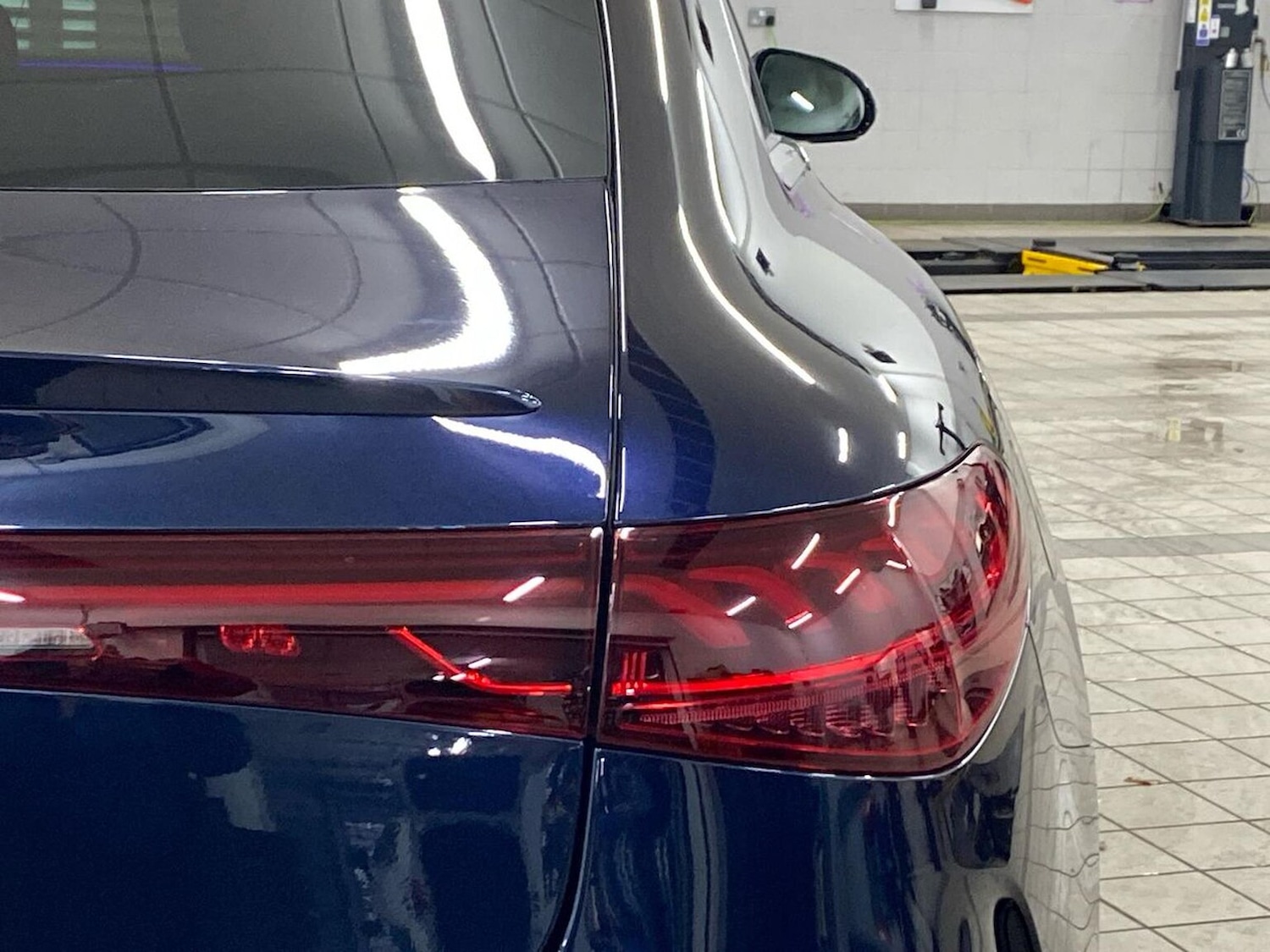 Used Mercedes-Benz EQS 2023 for sale - 76982881: Photo 35