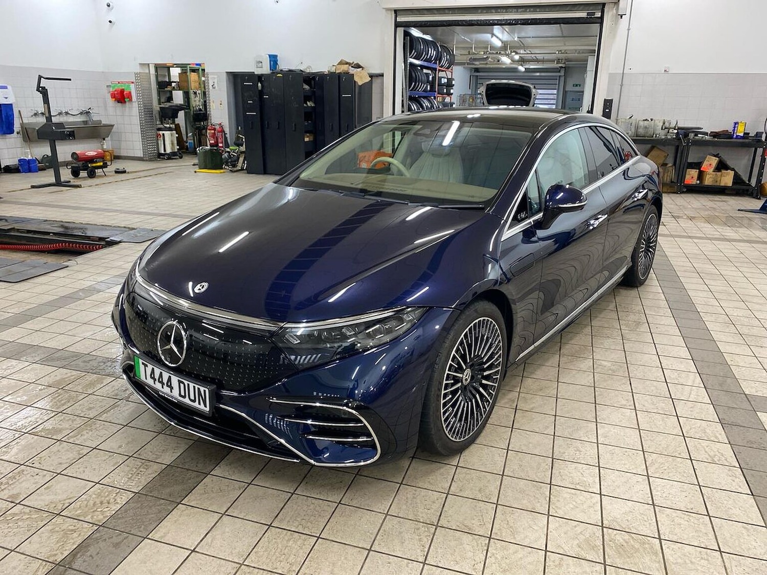 Used Mercedes-Benz EQS 2023 for sale - 76982881: Photo 39