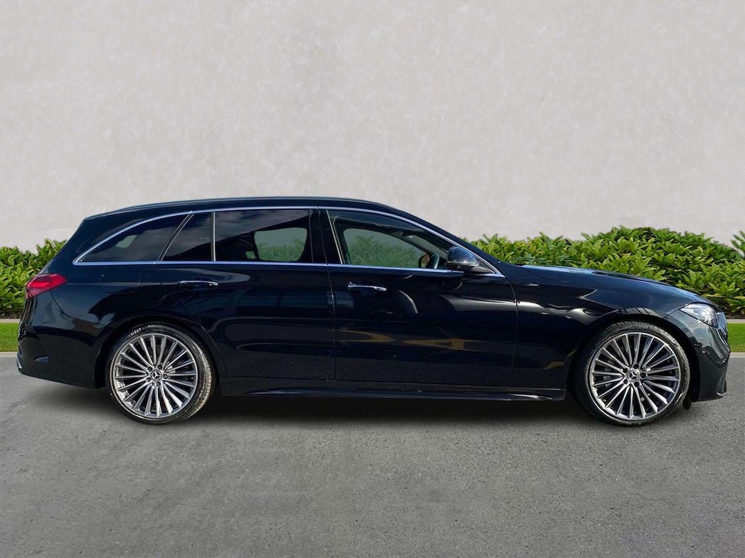 Used Mercedes-Benz C Class 2024 for sale - 77568660: Photo 3