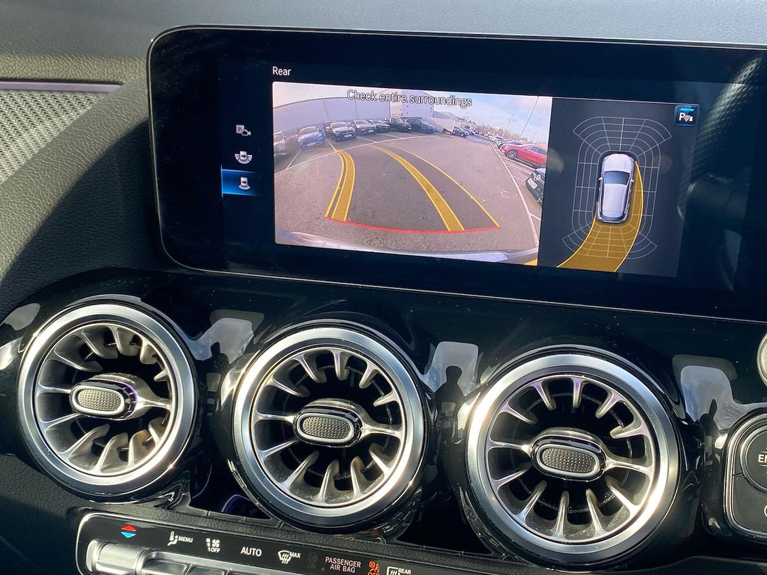 Used Mercedes-Benz GLA 2022 for sale - 76571015: Photo 23