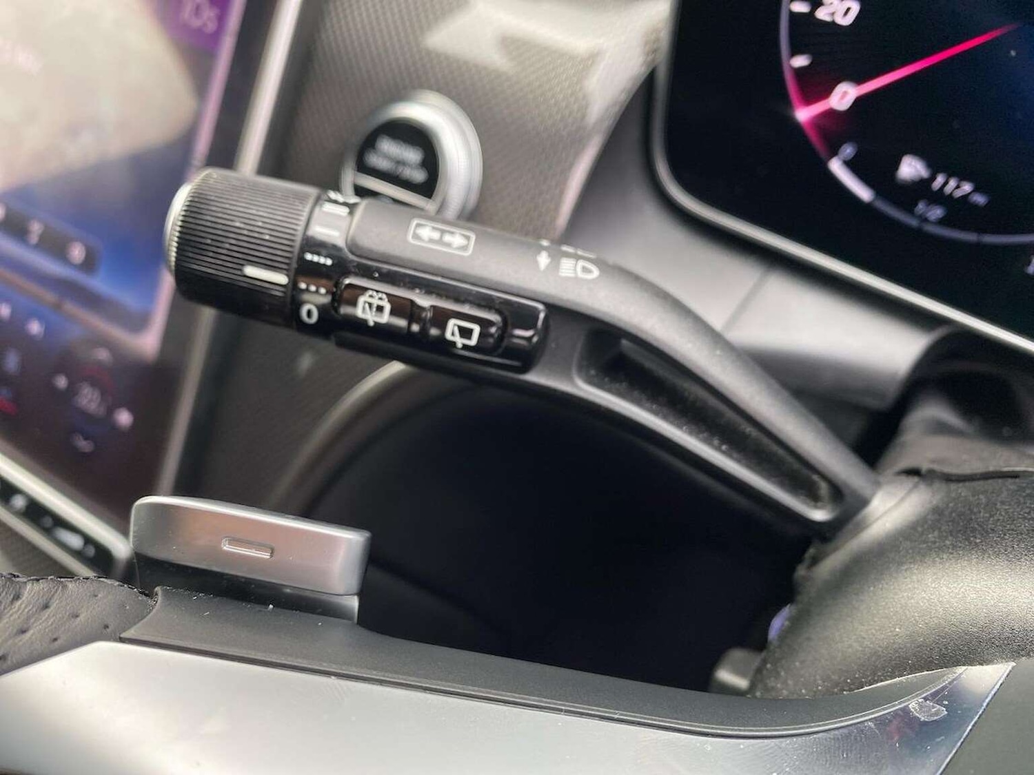 Used Mercedes-Benz GLC 2023 for sale - 77568678: Photo 28