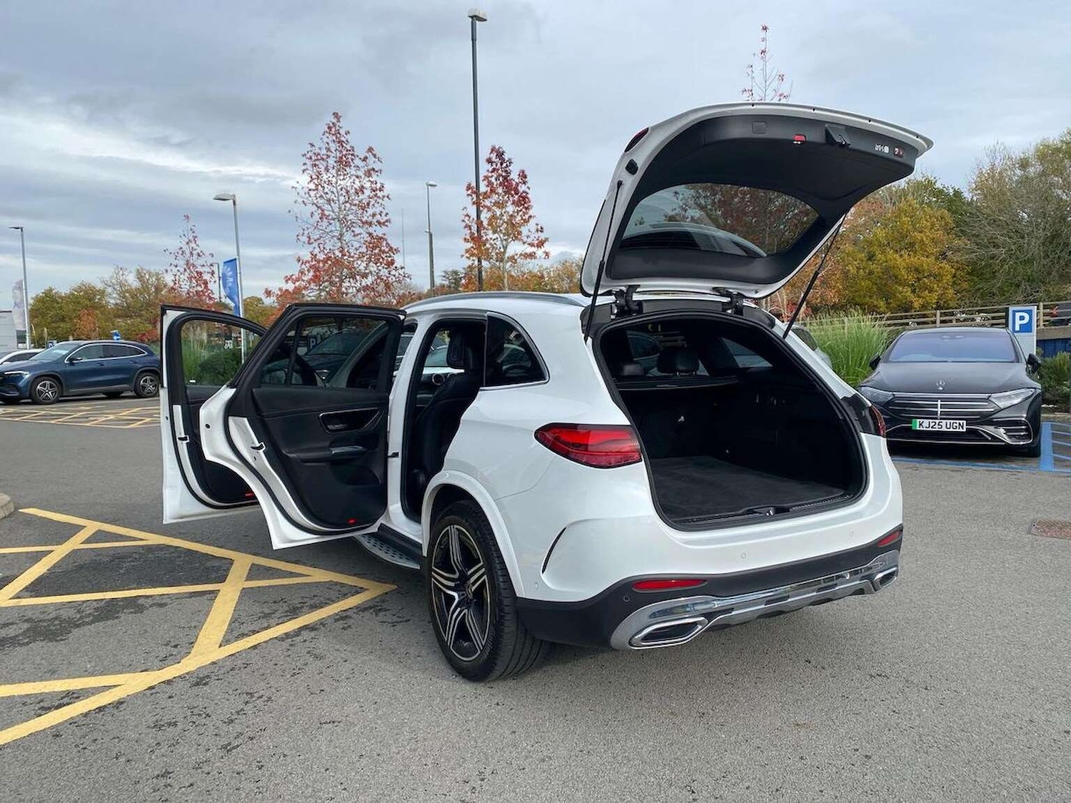 Used Mercedes-Benz GLC 2023 for sale - 77568678: Photo 40