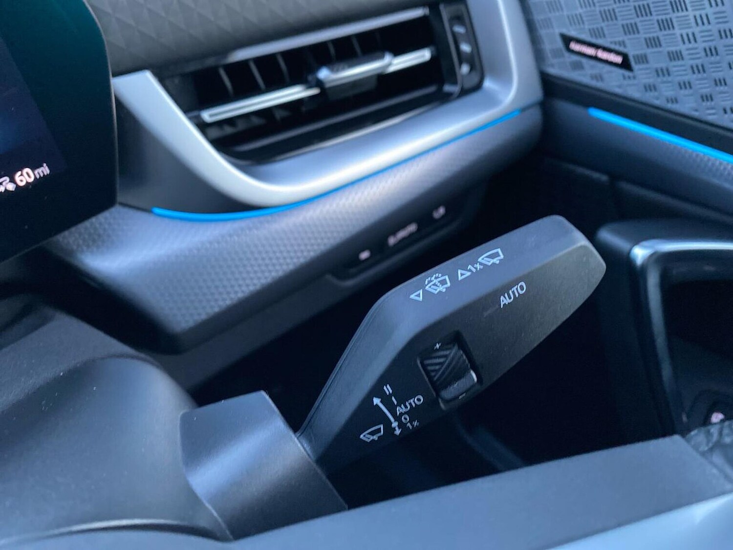 Used BMW iX2 2024 for sale - 76799390: Photo 29