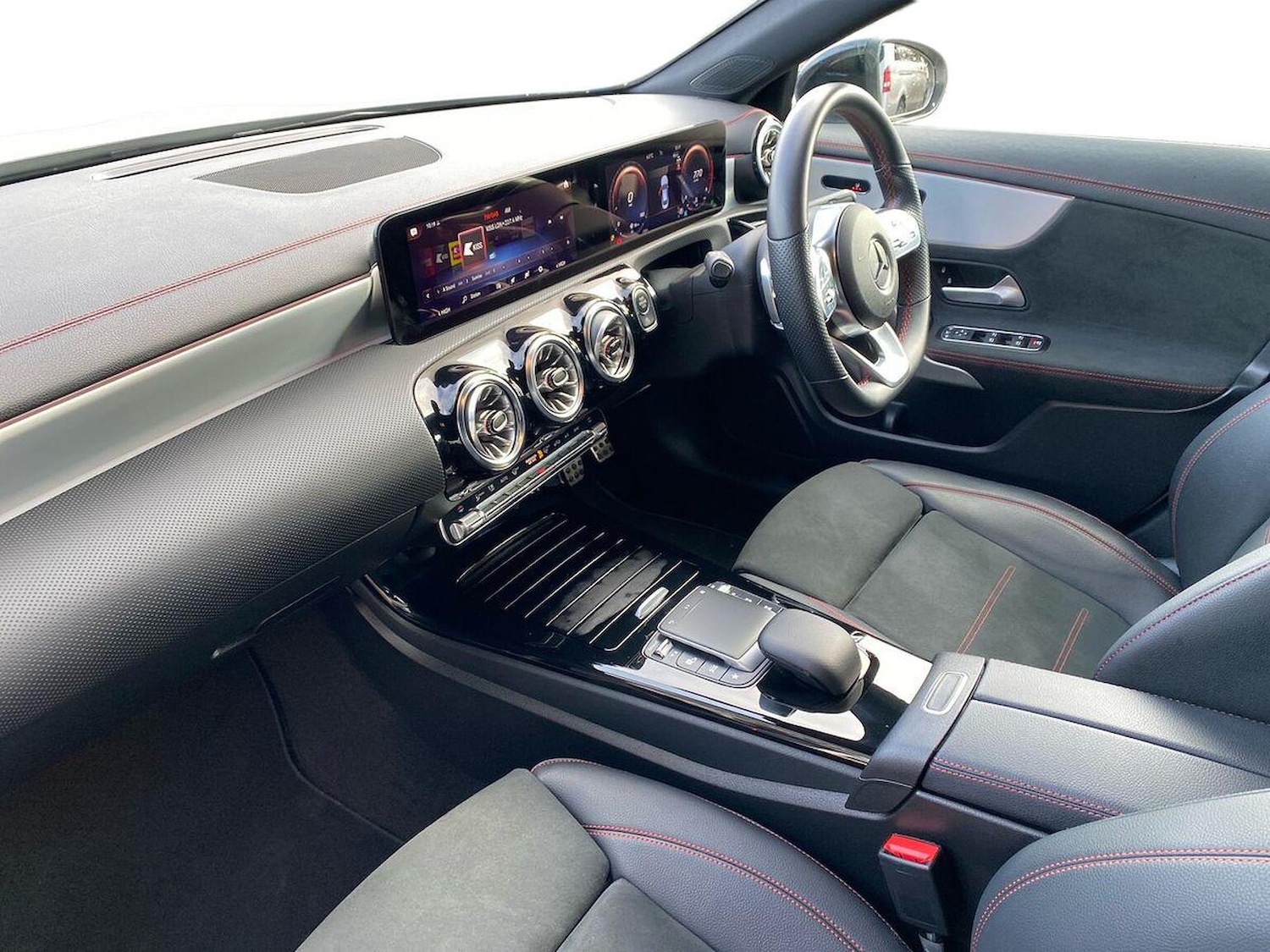 Used Mercedes-Benz CLA 2023 for sale - 76809356: Photo 7