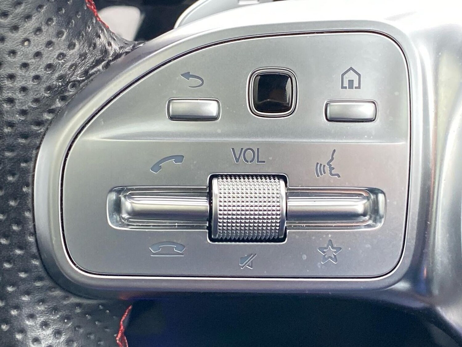 Used Mercedes-Benz EQA 2021 for sale - 77488819: Photo 26