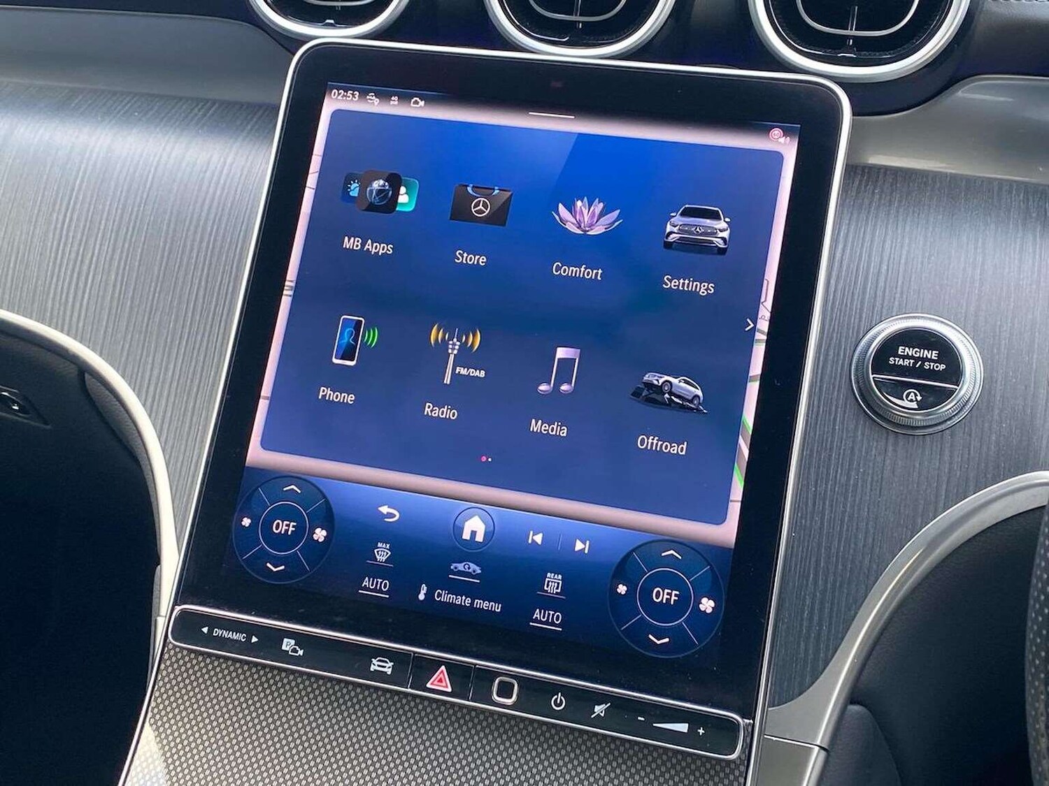 Used Mercedes-Benz GLC 2024 for sale - 77603721: Photo 11