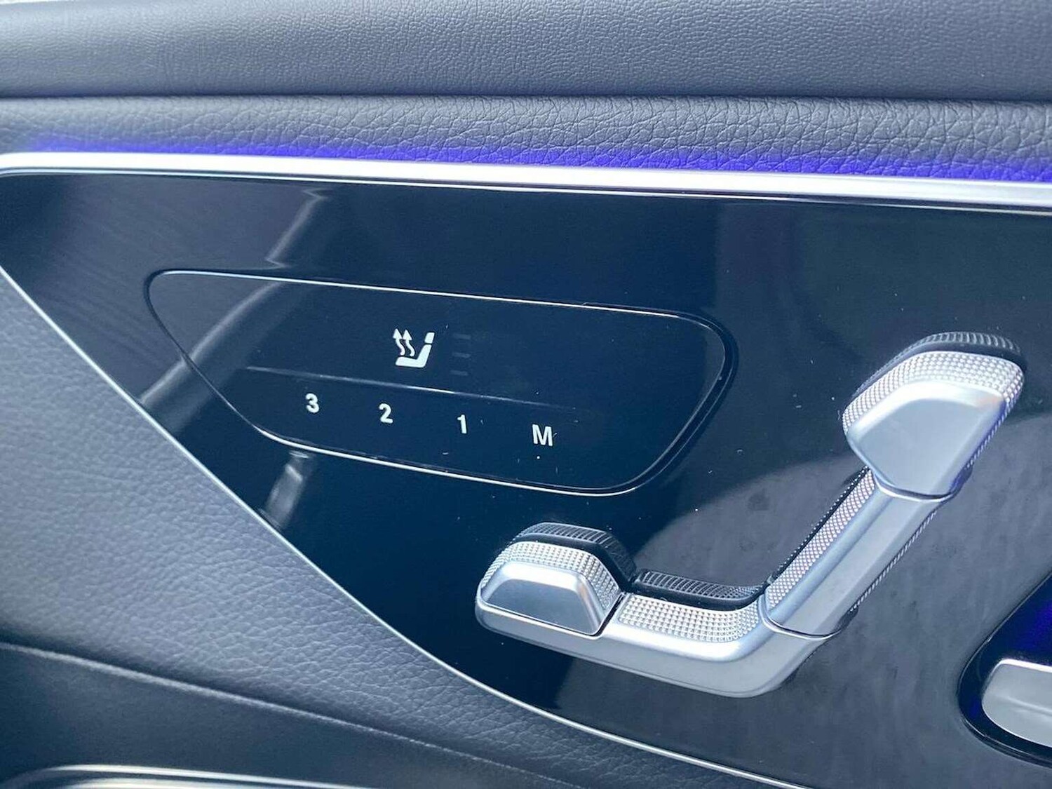 Used Mercedes-Benz GLC 2024 for sale - 77603721: Photo 30