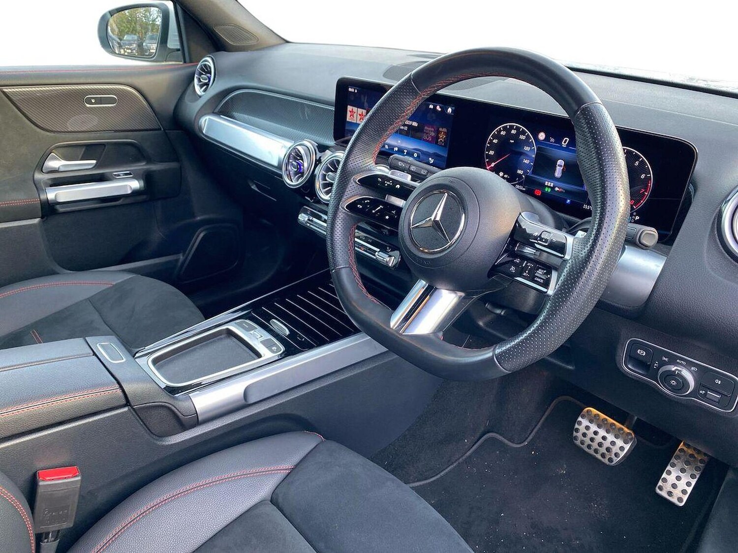 Used Mercedes-Benz GLB 2024 for sale - 77488827: Photo 15