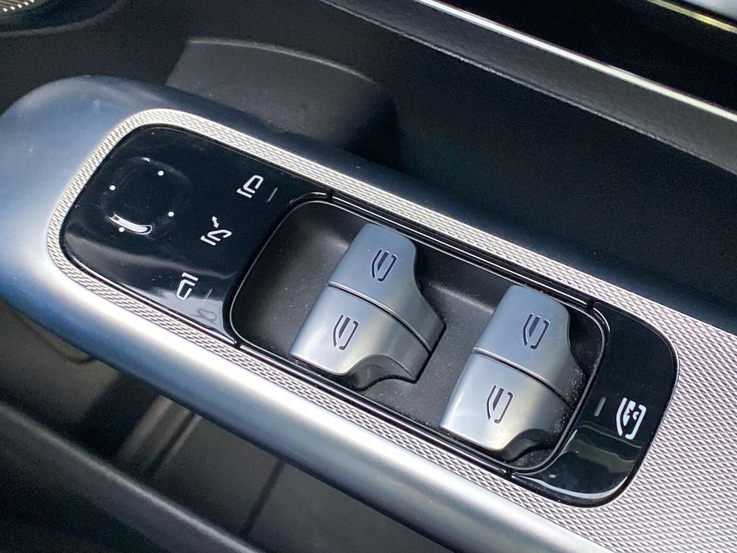 Used Mercedes-Benz GLC 2023 for sale - 76403430: Photo 21