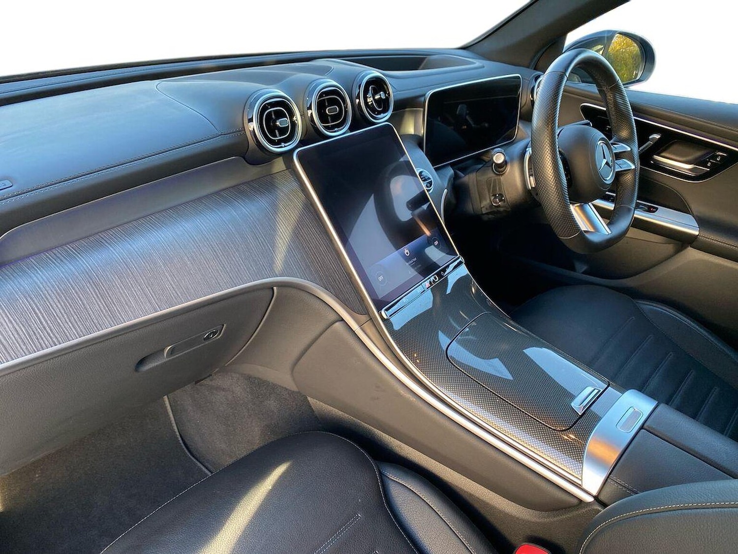 Used Mercedes-Benz GLC 2023 for sale - 76403430: Photo 7