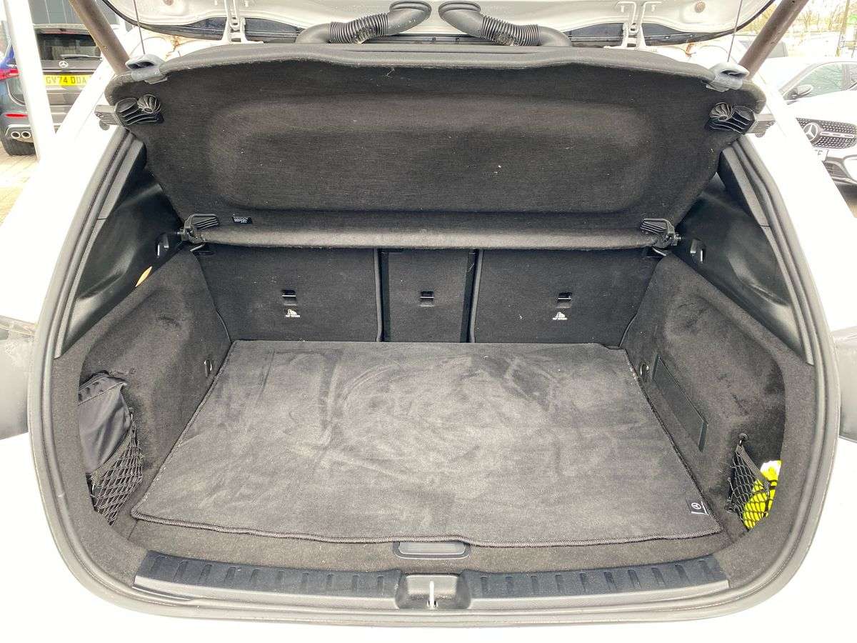 Used Mercedes-Benz EQA 2021 for sale - 78098341: Photo 31