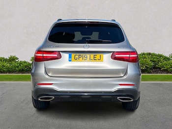 Used Mercedes-Benz GLC 2019 for sale - 78972219: Photo